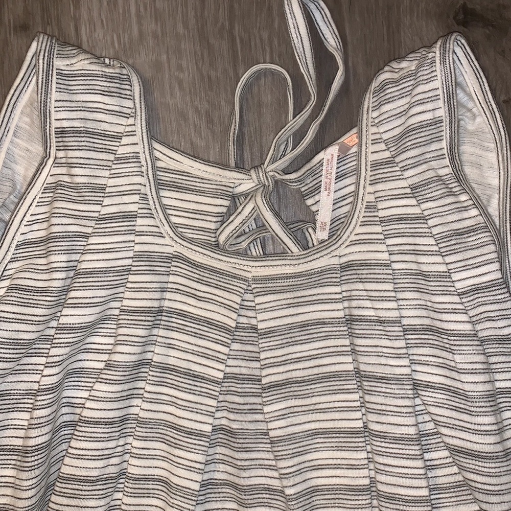🎄FIRM PRICE🎄Free people turn it up tank top - Picture 11 of 16